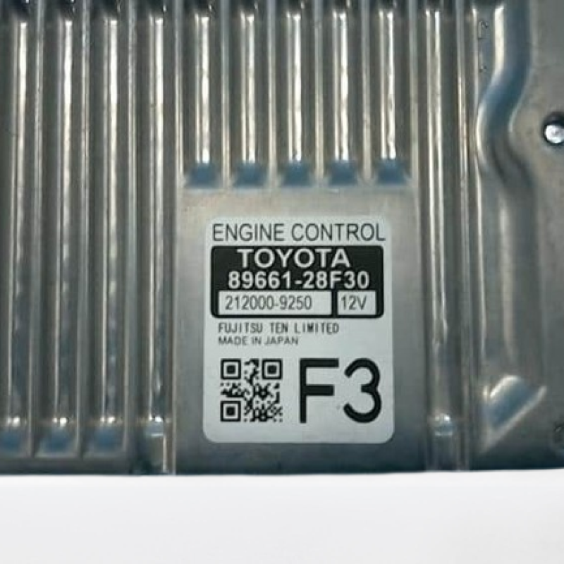 89661-28F30 Toyota Noah escoure DAA-ZWR80G  Engine Control Unit / ECU F3 TOYOTA