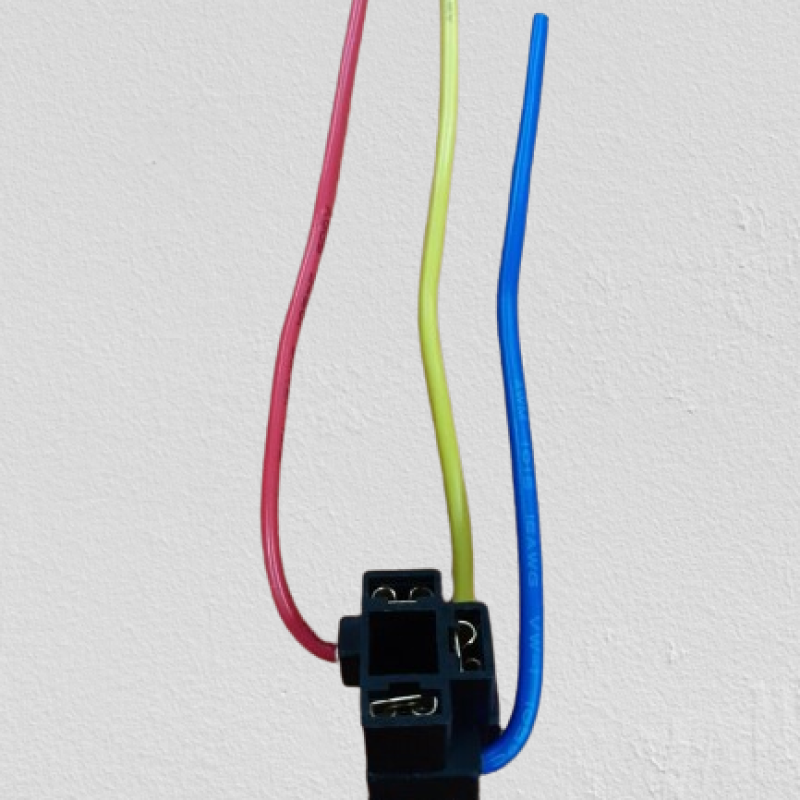H4 car Head light buLb Holder  12Volt / 24volt support