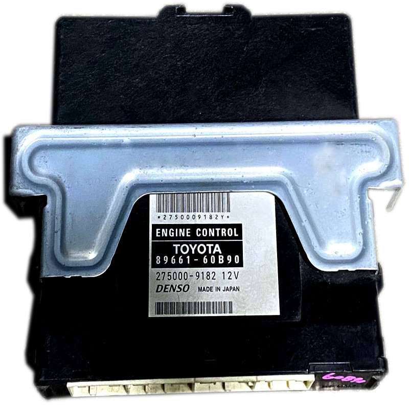 89661-60B90 Toyota  Hiace KR-KDH205V Engine Control Unit / ECU 2KD-FTV 058 89661-60B90 Used