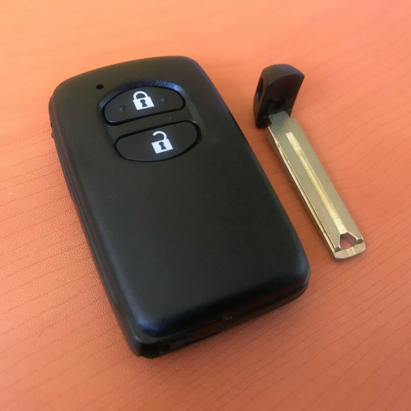 89904-47170 Toyota Aqua 2 Buttons Smart Key 314MHz Black Cover push remote